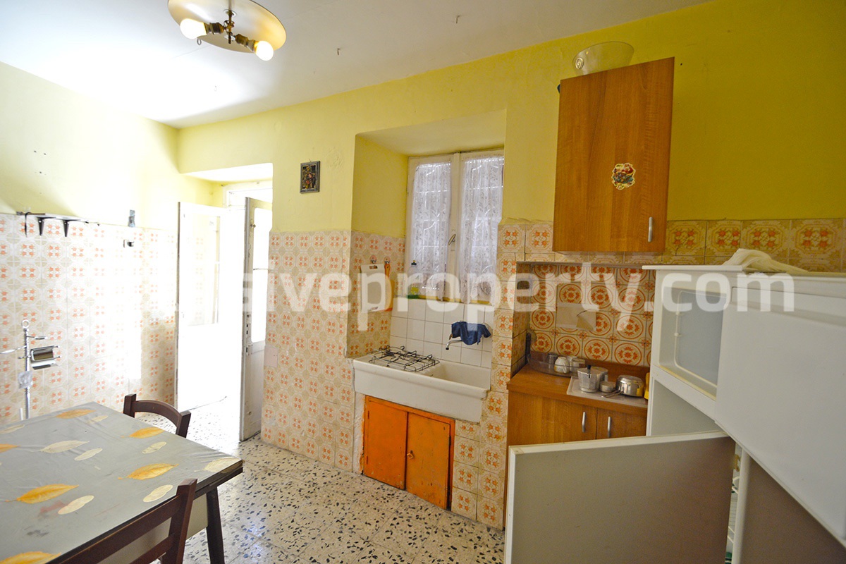 Town house with two rooms for sale in Salcito on the Molise hills 8