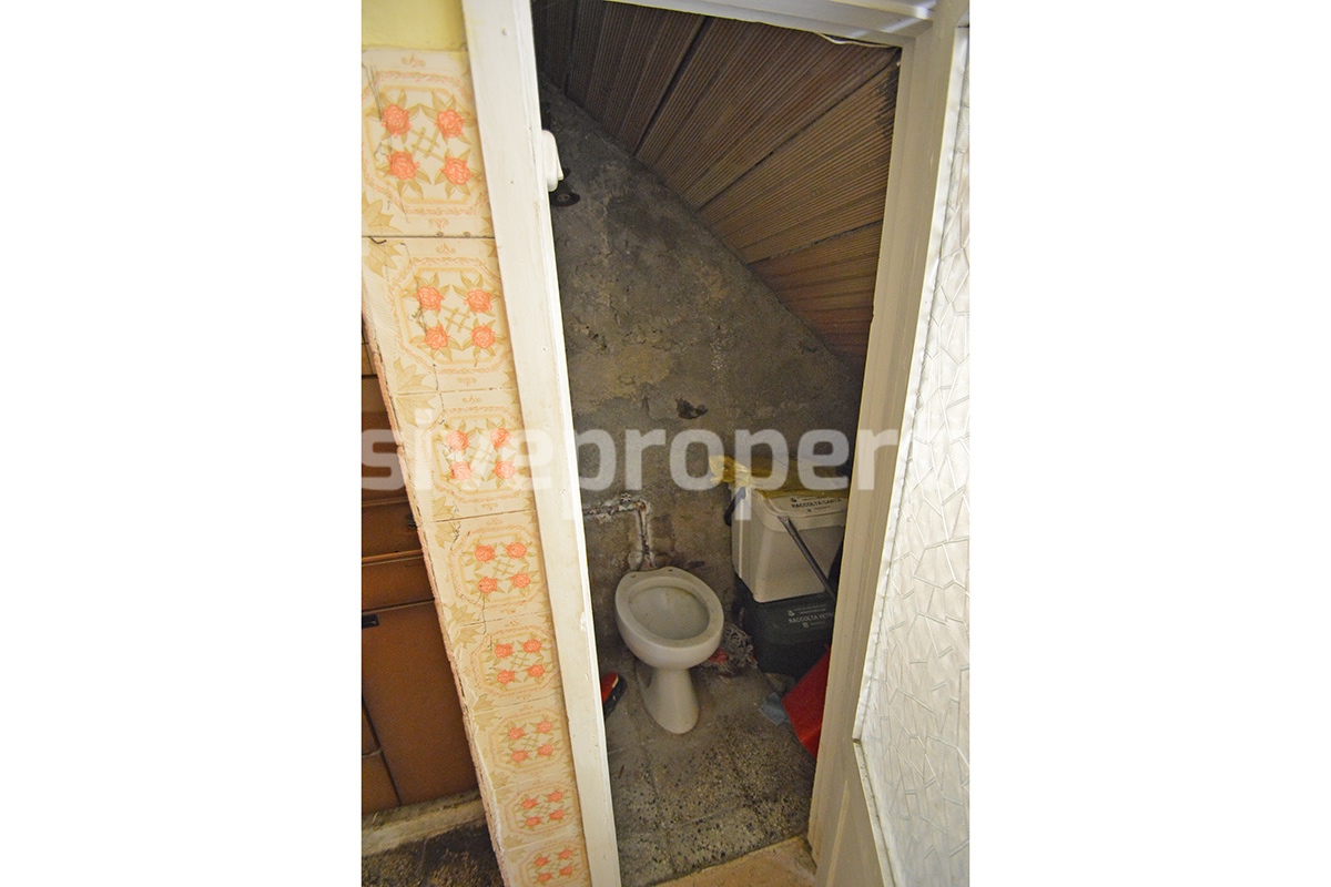 Town house with two rooms for sale in Salcito on the Molise hills 9