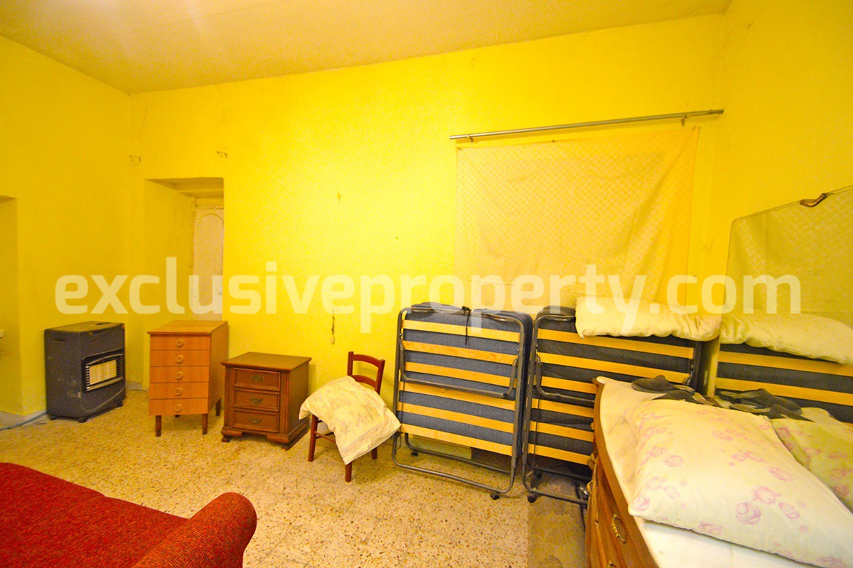 Town house with two rooms for sale in Salcito on the Molise hills 13