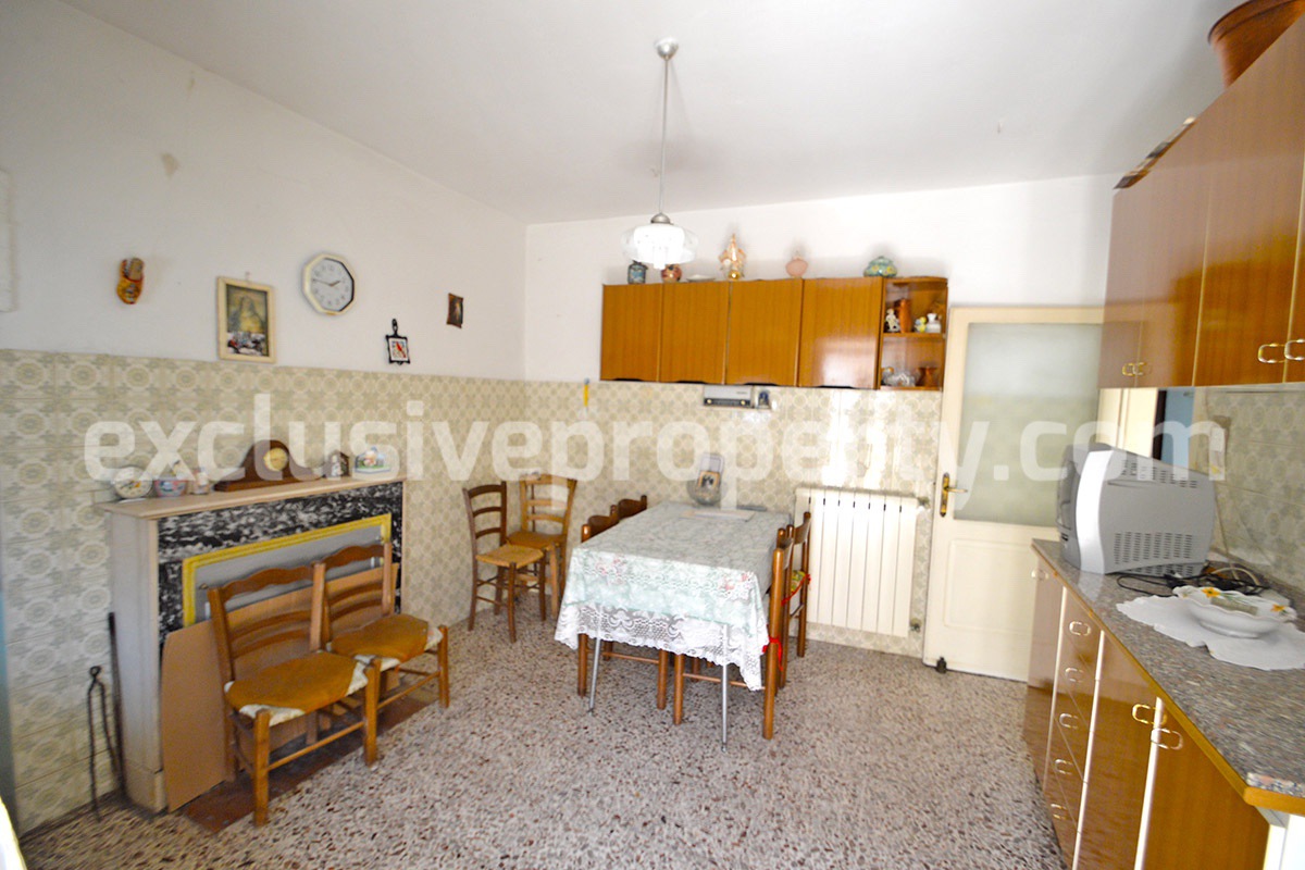 Two bedroom town house for sale near Campobasso Molise - Italy 3