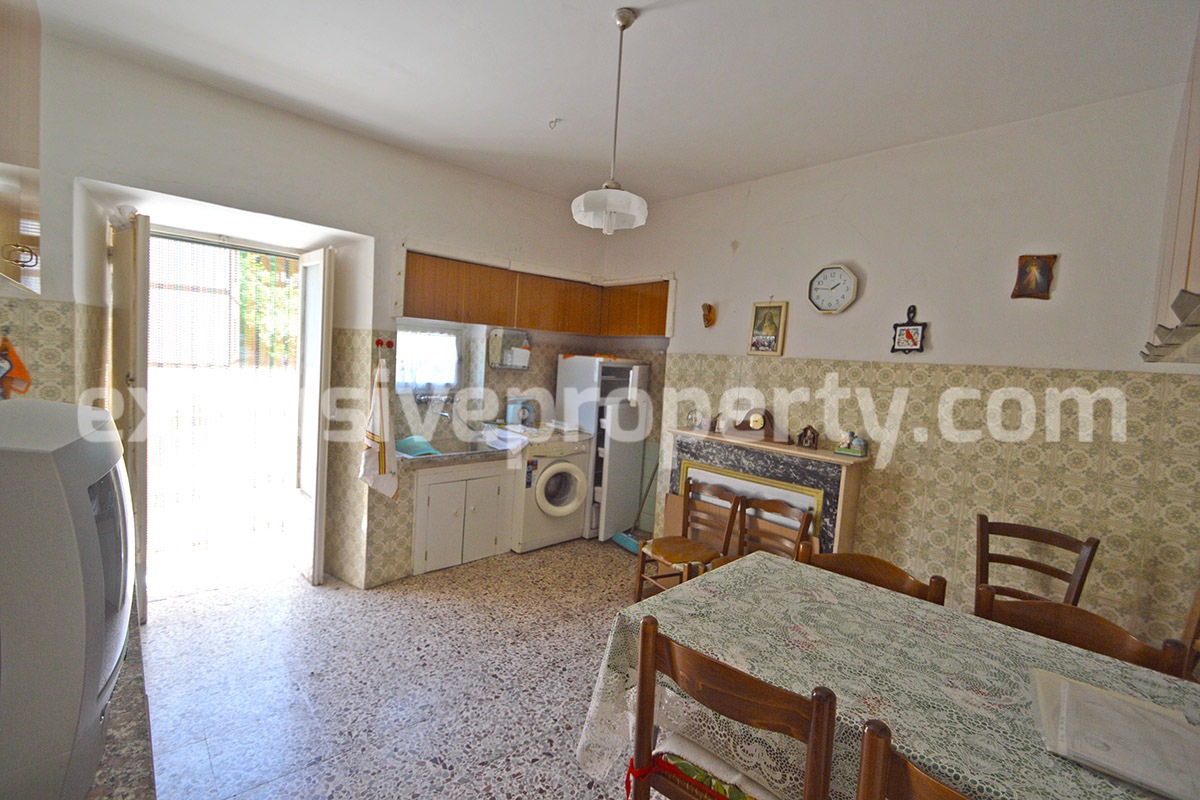Two bedroom town house for sale near Campobasso Molise - Italy 4