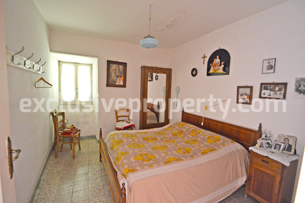 Two bedroom town house for sale near Campobasso Molise - Italy 7