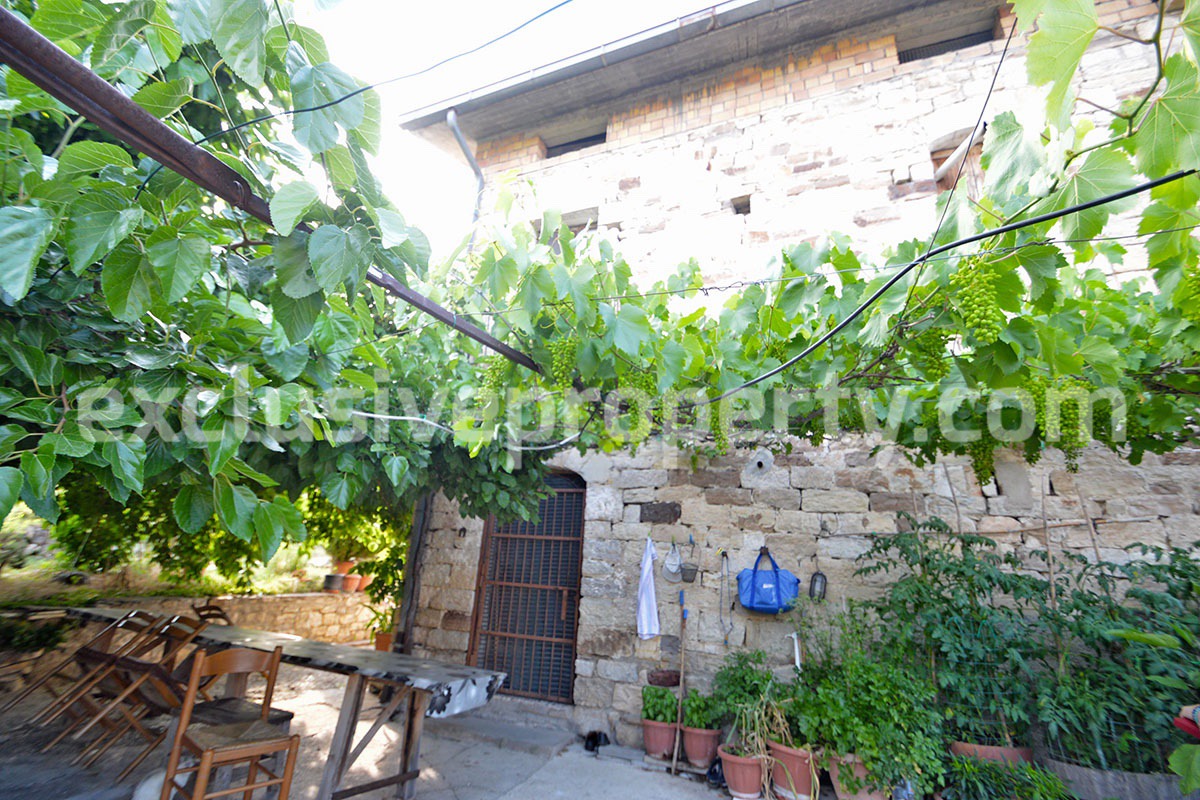 Restored traditional stone house with original details for sale Abruzzo 3