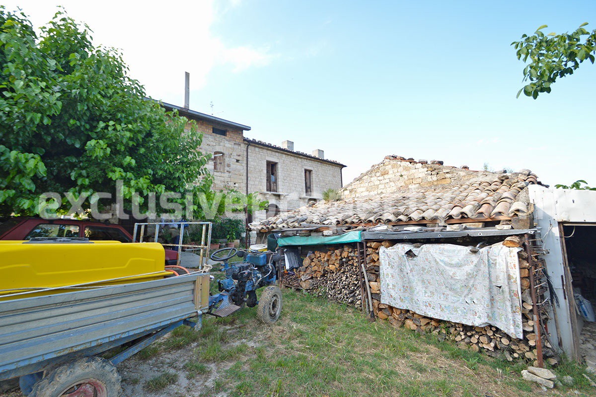 Restored traditional stone house with original details for sale Abruzzo 36
