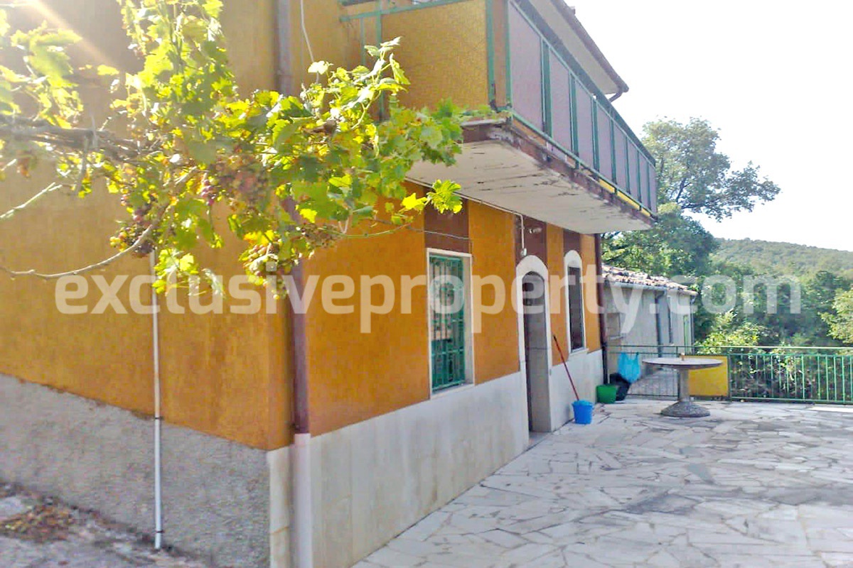 Spacious habitable property with three hectares of land for sale in Molise 3