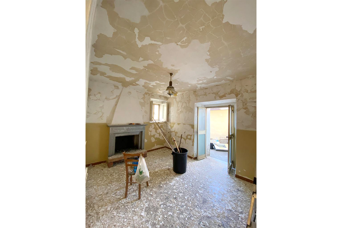 Our home in Italy in Castiglione Messer Marino 3